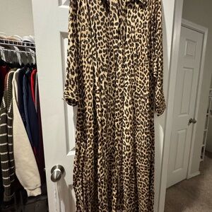 XL H&M Animal Print Long Sleeve Dress